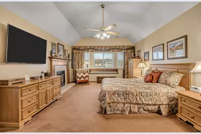 1972 E Everleigh Cir, Sandy, UT 84093 - Photo 24