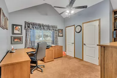 1972 E Everleigh Cir, Sandy, UT 84093 - Photo 30