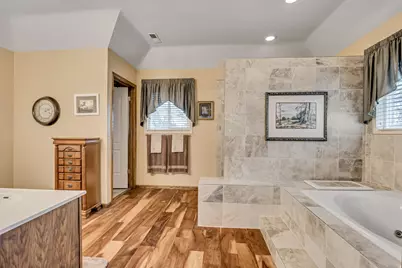 1972 E Everleigh Cir, Sandy, UT 84093 - Photo 26