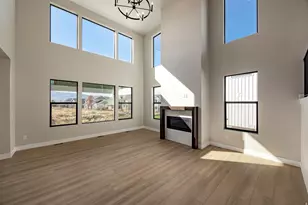 2909 E Hayloft Ln, Heber City, UT 84032 - Photo 2