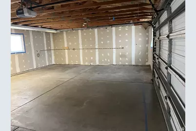 3853 W 5820 S, Taylorsville, UT 84129 - Photo 32