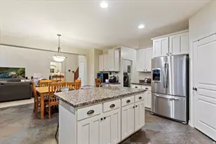 431 N 1050 E, Layton, UT 84040 - Photo 40