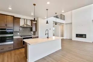 1017 E 250 St S, Salem, UT 84653 - Photo 1