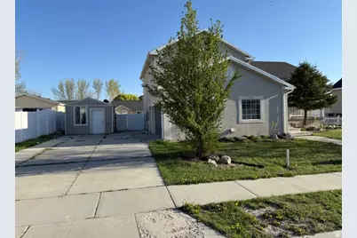 1334 E Harrier St, Eagle Mountain, UT 84005 - Photo 4