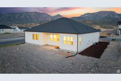 1666 S Windsong Dr #365, Santaquin, UT 84655 - Photo 18