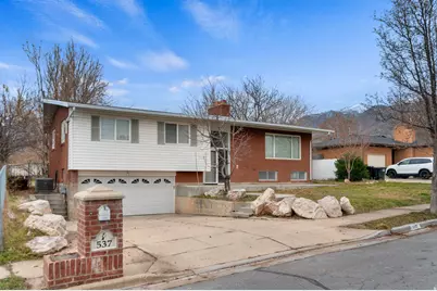 537 E 300 N, Kaysville, UT 84037 - Photo 2