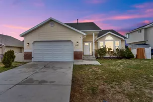 6731 S Adventure Way, West Jordan, UT 84081 - Photo 2