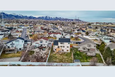 6731 S Adventure Way, West Jordan, UT 84081 - Photo 36