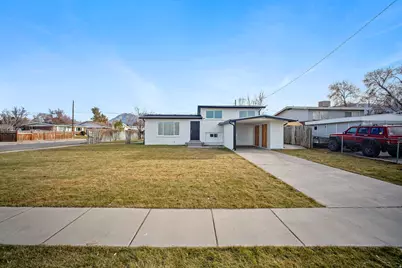 8255 S Adams St, Midvale, UT 84047 - Photo 2