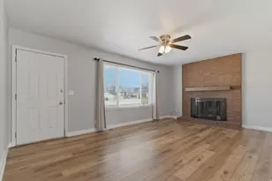 888 E Dupler Rd, Sandy, UT 84094 - Photo 2