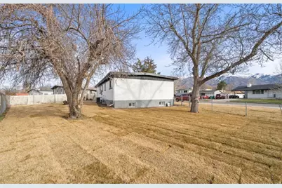 965 Amethyst St, Layton, UT 84041 - Photo 32