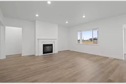 3145 E 1000 S #301, Spanish Fork, UT 84660 - Photo 6