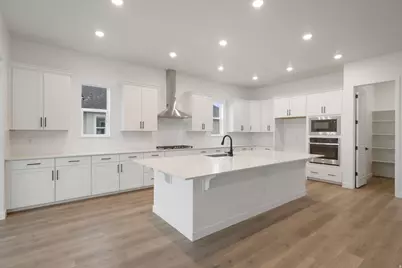 3145 E 1000 S #301, Spanish Fork, UT 84660 - Photo 2