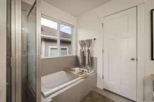 2109 W 980 S, Orem, UT 84058 - Photo 10