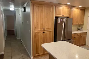 8227 S 560 E, Sandy, UT 84070 - Photo 4