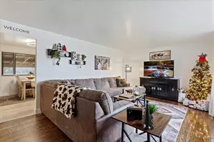 762 Anderson Ave, Hyrum, UT 84319 - Photo 6