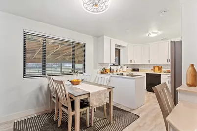 762 Anderson Ave, Hyrum, UT 84319 - Photo 10