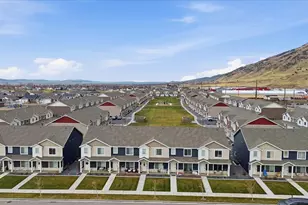 1564 E 460 S, Hyrum, UT 84319 - Photo 26