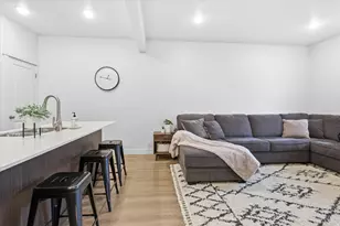 1564 E 460 S, Hyrum, UT 84319 - Photo 6