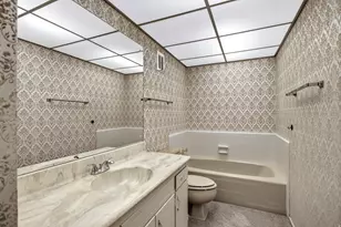 5164 S 1870 E, Holladay, UT 84117 - Photo 8