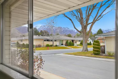 5164 S 1870 E, Holladay, UT 84117 - Photo 14