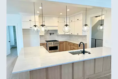 11578 S Flying Fish Dr #1-120, South Jordan, UT 84009 - Photo 2