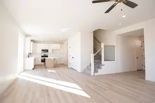 1062 N 1020 W, Salem, UT 84653 - Photo 2