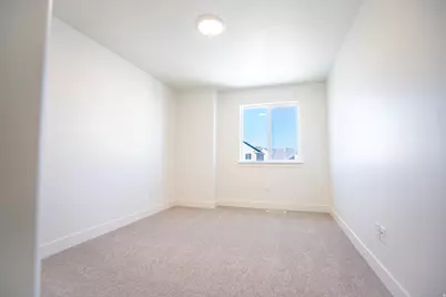 1062 N 1020 W, Salem, UT 84653 - Photo 12