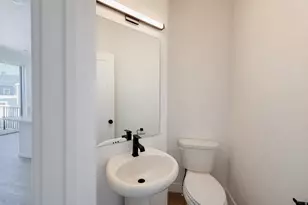 285 E Vaughn Ln, Midvale, UT 84047 - Photo 6