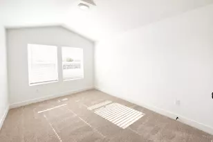 285 E Vaughn Ln, Midvale, UT 84047 - Photo 12