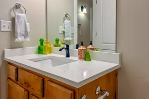 581 S 2220 W, Pleasant Grove, UT 84062 - Photo 18