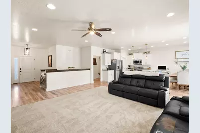 812 N Spring Ln, Spanish Fork, UT 84660 - Photo 6