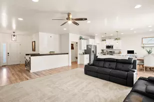 812 N Spring Ln, Spanish Fork, UT 84660 - Photo 6