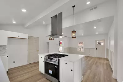 285 N 500 W, Price, UT 84501 - Photo 6