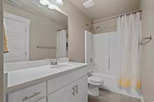 7228 W Noyack Rd W, Magna, UT 84044 - Photo 12