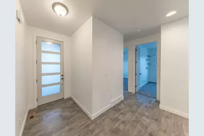 7087 W Boston Park Ln, West Jordan, UT 84081 - Photo 4