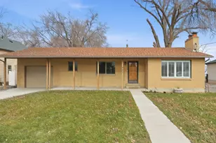 251 E Clark, Grantsville, UT 84029 - Photo 2