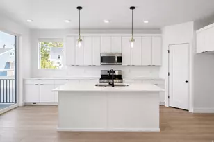 289 E Vaughn Ln, Midvale, UT 84047 - Photo 2