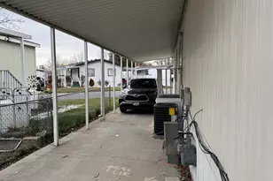 853 W Mount Nebo Dr S, Taylorsville, UT 84123 - Photo 20