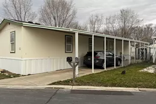 853 W Mount Nebo Dr S, Taylorsville, UT 84123 - Photo 2