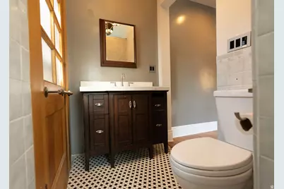 306 S Douglas St, Salt Lake City, UT 84102 - Photo 24