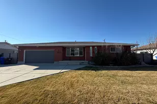 8218 S Coolidge St, Midvale, UT 84047 - Photo 1