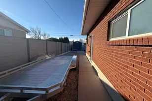 8218 S Coolidge St, Midvale, UT 84047 - Photo 38