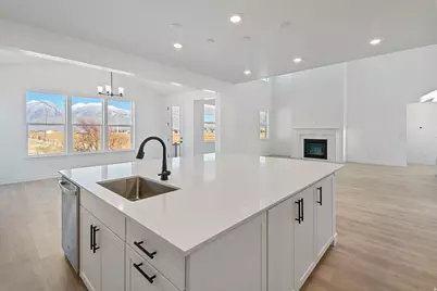 3103 E 1000 S #303, Spanish Fork, UT 84660 - Photo 4