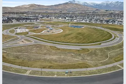 2391 N 4200 W, Lehi, UT 84048 - Photo 32