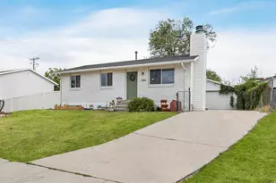 7223 W Gardenia Ave S, Magna, UT 84044 - Photo 2