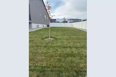 278 N Hatchet Ranch Dr, Grantsville, UT 84029 - Photo 6