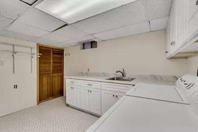 4281 S Lynne Ln, Holladay, UT 84124 - Photo 42