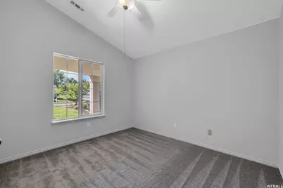 828 W Chartres Ave S, Sandy, UT 84070 - Photo 10