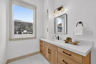1096 N 1000 E, Mapleton, UT 84664 - Photo 32